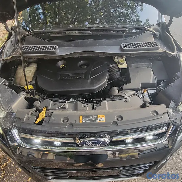 jeepetas y camionetas - Ford Escape titanium 2013 3