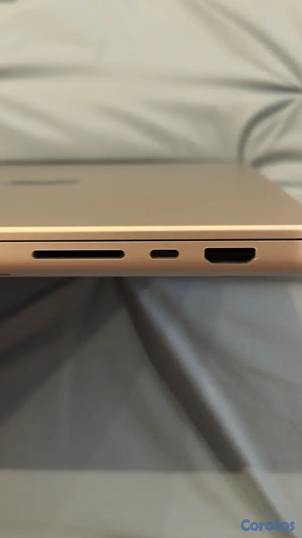 computadoras y laptops - McBook Pro M4 Negociable  4