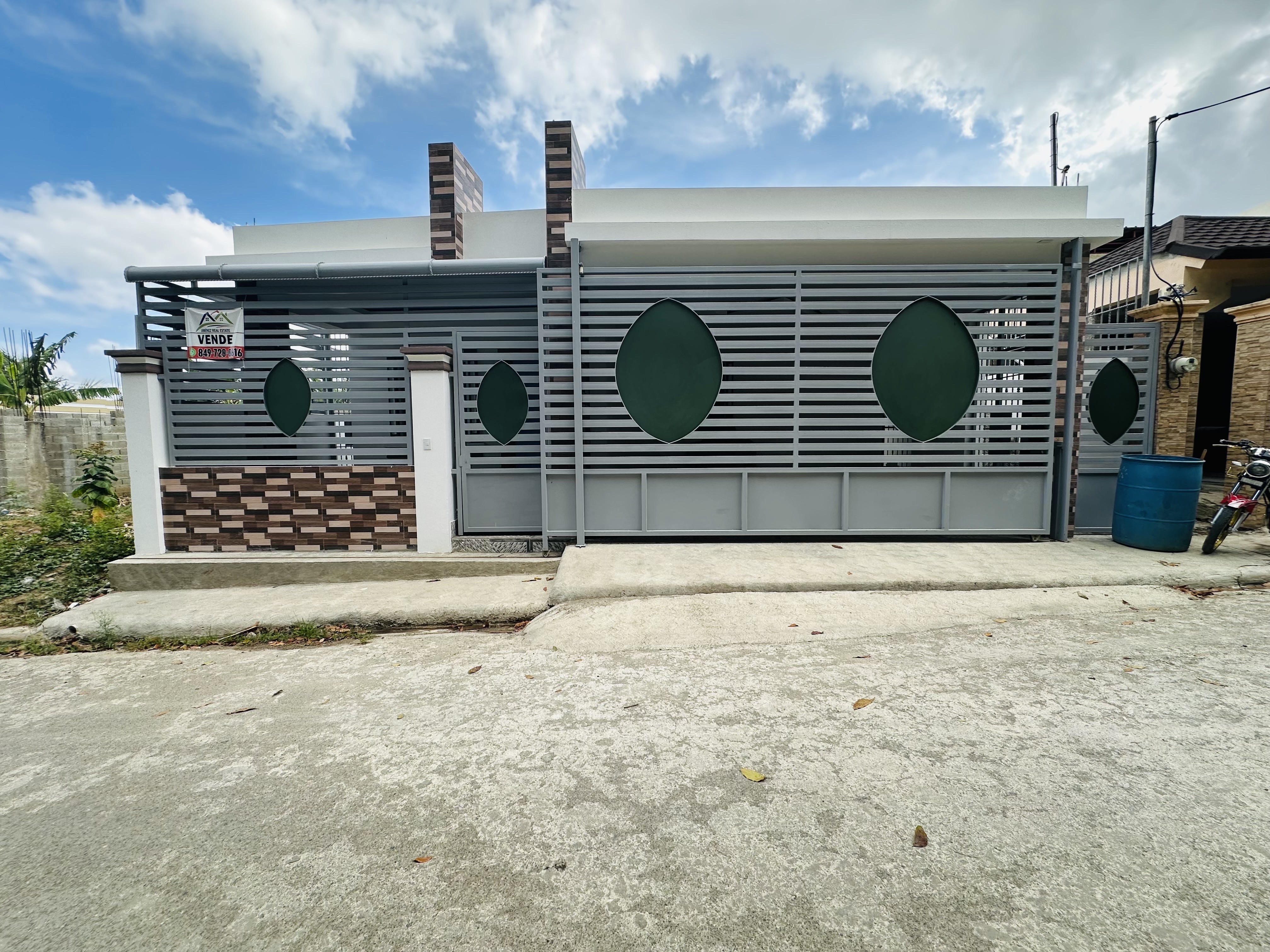 casas - CASA EN VENTA EN SANTIAGO DE LOS CABALLEROS  0