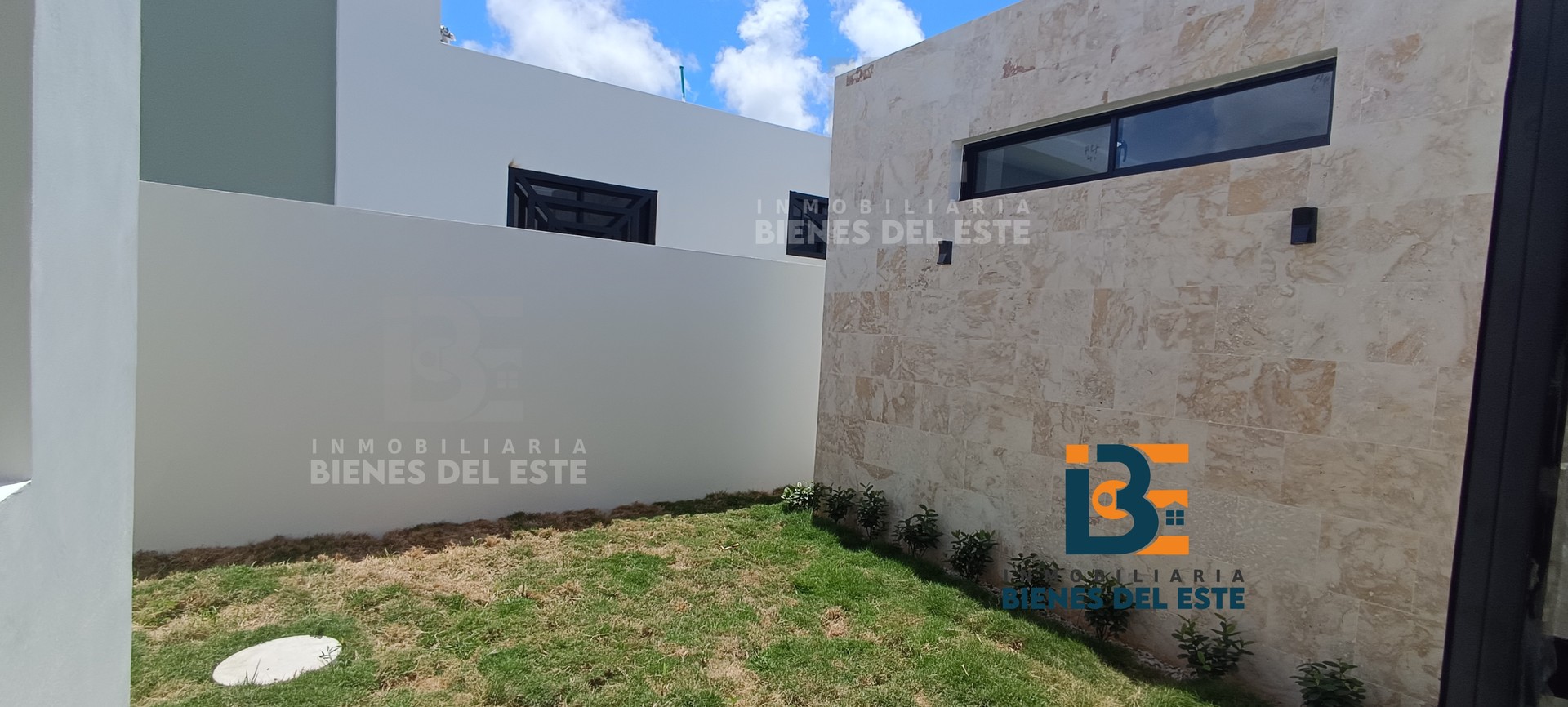 casas - Se Vende Nueva y Moderna Casa, ubicada en Residencial Naime Etapa III, San Pedro 8