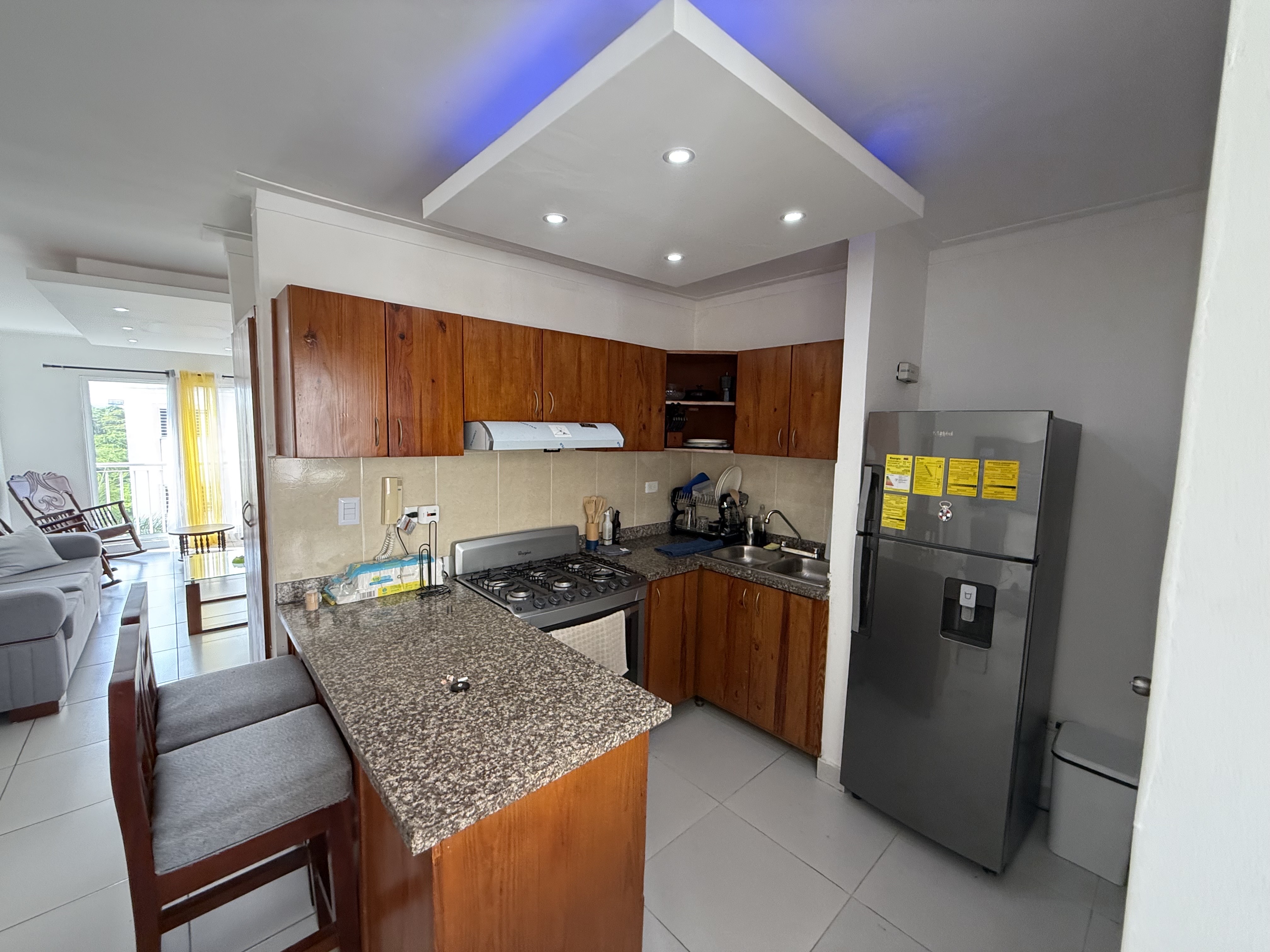 apartamentos - vendo 4 nivel en palma real amueblado o vacío  7