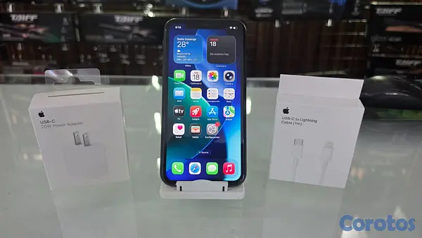 celulares y tabletas - iPhone 11 128GB Negro desbloqueado de fabrica 2