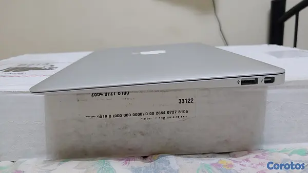computadoras y laptops - Macbook Air 2015 --- 11'' Pulgadas 4