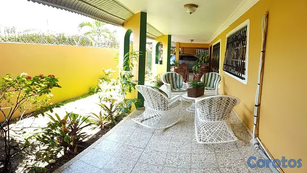 casas - Casa en Rosales del Este 3