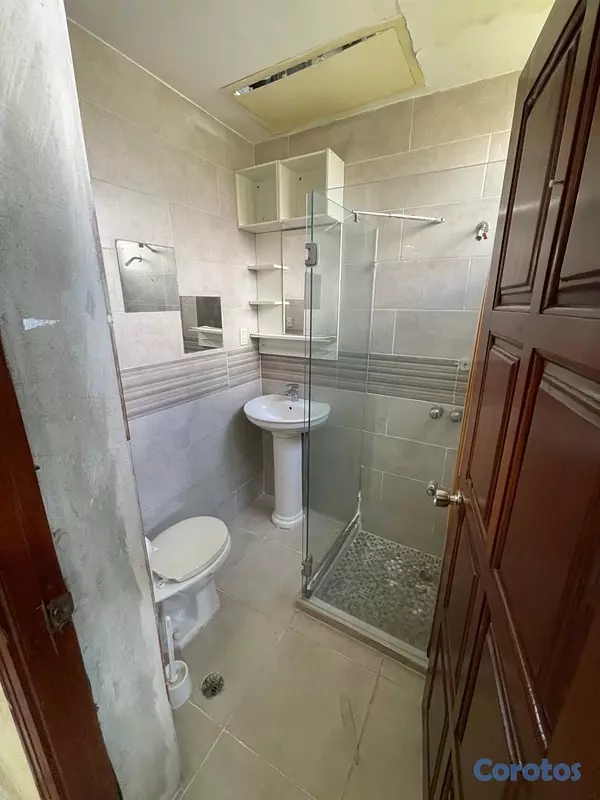 apartamentos - Vendo amplio apartamento en Condominios Bella Vista  11