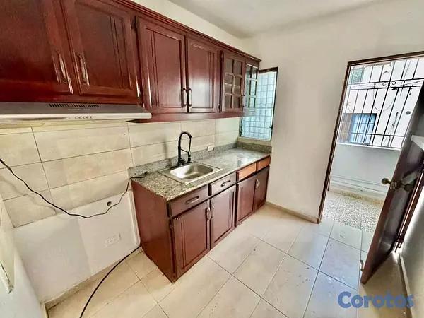 apartamentos - Vendo Apartamento Clásico en Cacicazgos  4