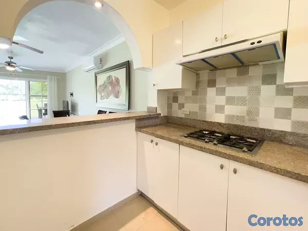 casas vacacionales y villas - Apartamento en Cocotal Golf Punta Cana: 2 Hab con  5
