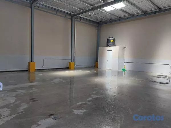 oficinas y locales comerciales - Nave Industrial en Renta en Herrera, Santo Domingo 3