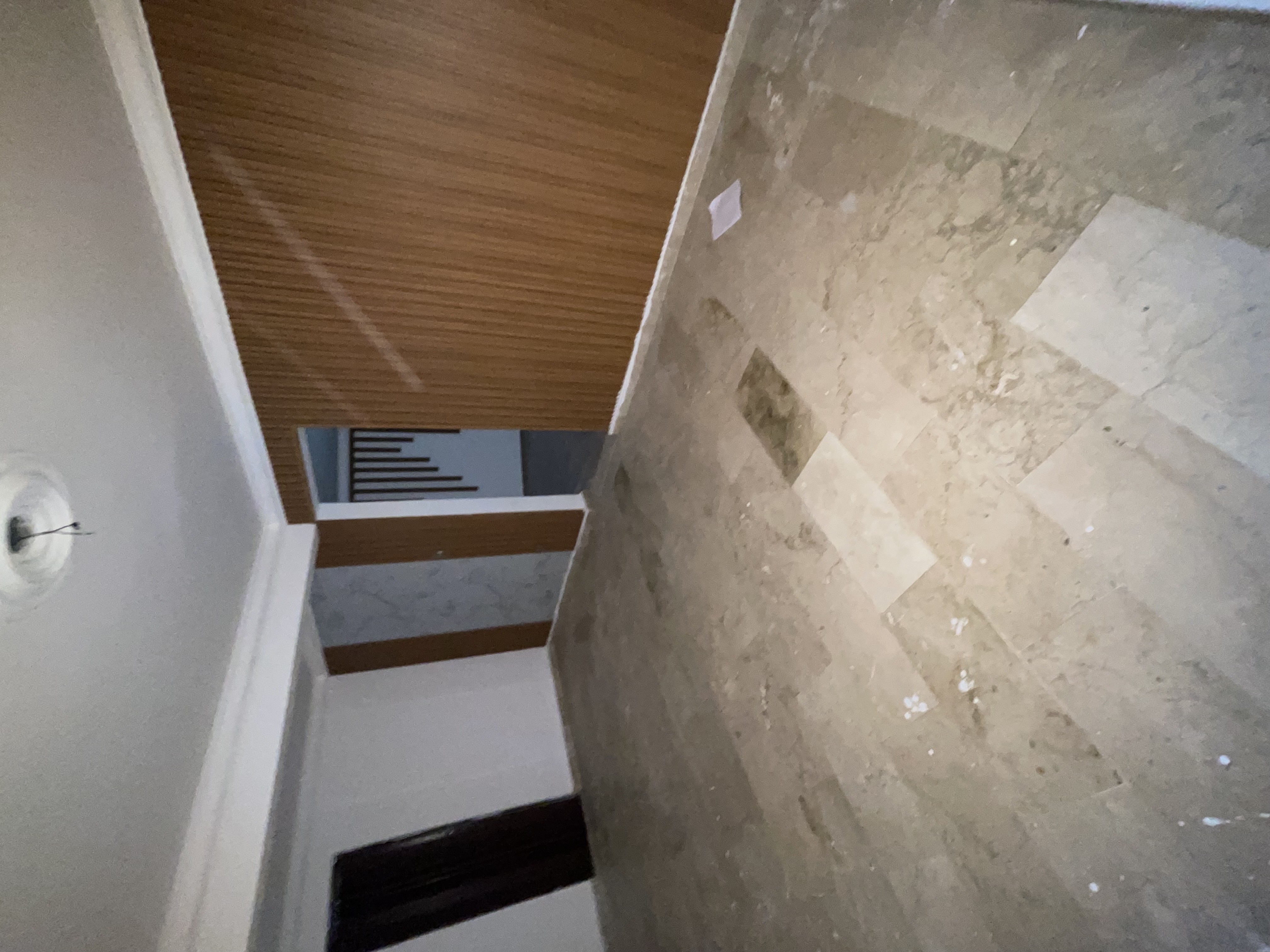 casas - SE ALQUILA CASA PRÓXIMO A LA AVE. 27 de FEBRERO 4