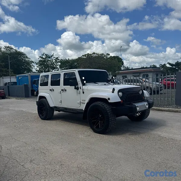 jeepetas y camionetas - Jeep Wrangler Sahara 2017  3