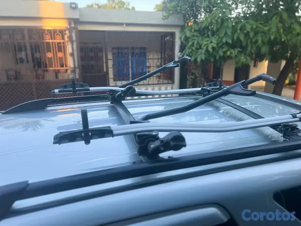 jeepetas y camionetas - Toyota runner 2006  12