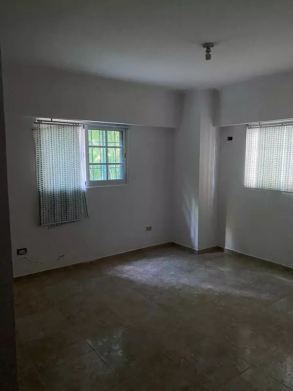 apartamentos - 🏠Apto para alquiler sector Gazcue.
✅2do Piso con ascensor/ torre con seguridad  4