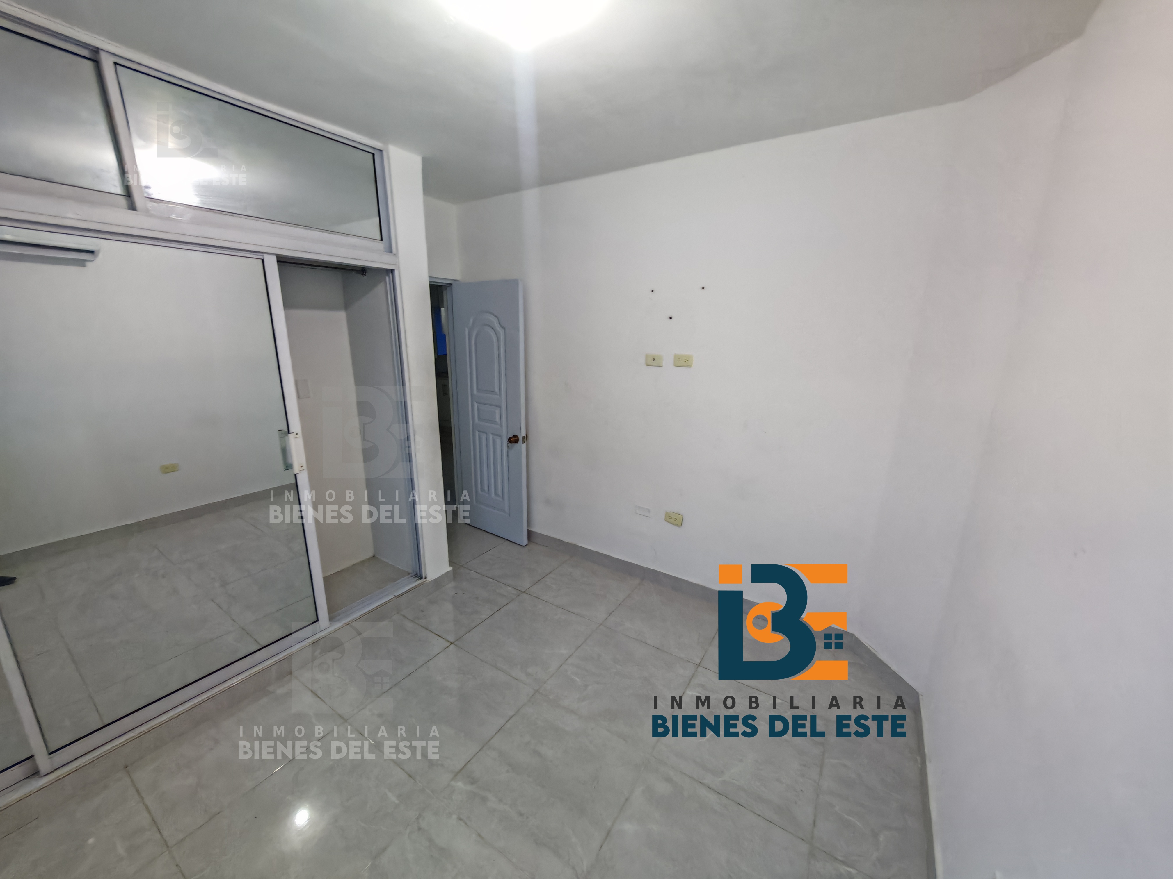 apartamentos - SE RENTA Apartamento de Dos Habitaciones. 1