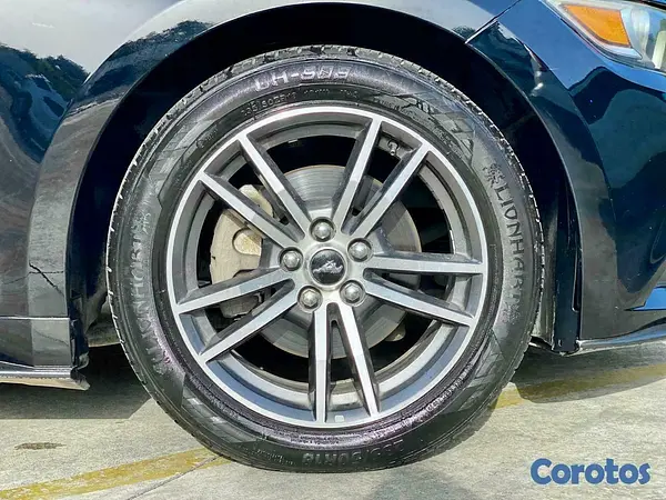 carros - Ford Mustang EcoBoost Premium Convertible 2017 5