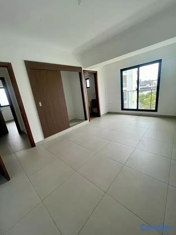 apartamentos - Apartamento en alquiler en Evaristo Morales – Dist 5