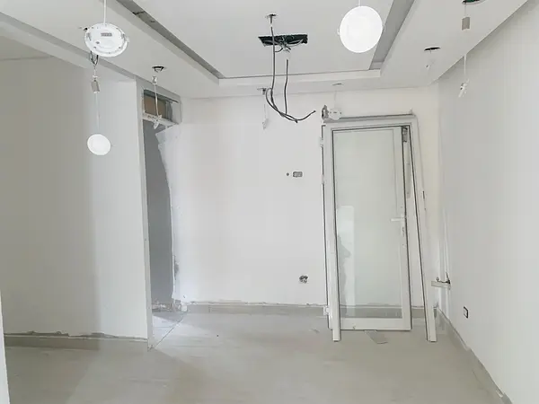oficinas y locales comerciales - Local en los Prados  5