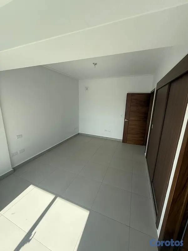apartamentos - Moderno apartamento de alquiler en Evaristo Morale 12
