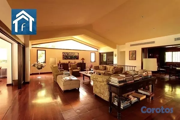 casas - venta de casa en cuesta hermosa con 5,038mts y piscina Distrito Nacional  6