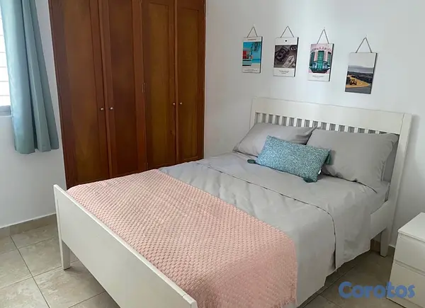 apartamentos - Alquiler de Apartamento Amueblado a pasos del parque Mirador Sur. 3