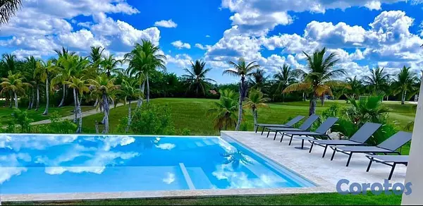 casas vacacionales y villas - En Venta Villa en la Estancia Golf la Romana 3