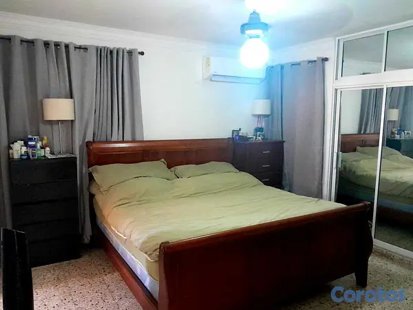 apartamentos - espacioso apartamento de 140 metros cuadrados en A 5