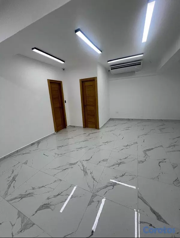 oficinas y locales comerciales - LOCAL COMERCIAL 4
