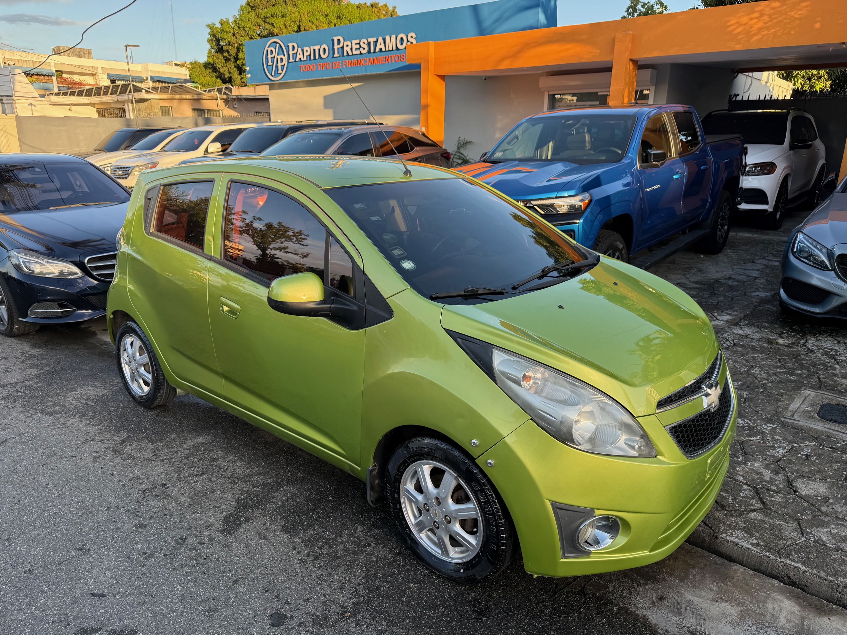 carros - Chevrolet Spark 2012 3