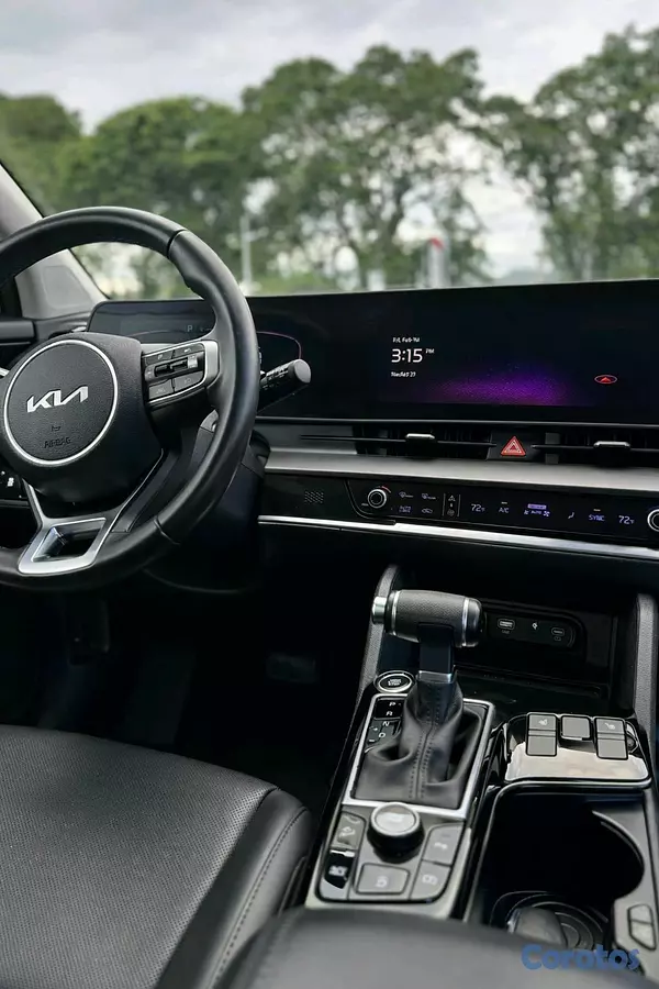 jeepetas y camionetas - Kia Sportage EX 2023 5