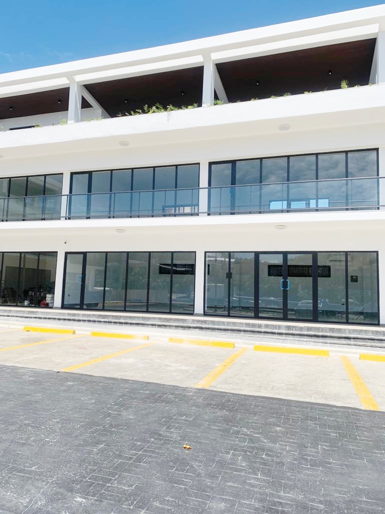 oficinas y locales comerciales - Local en Venta 150 metros 4