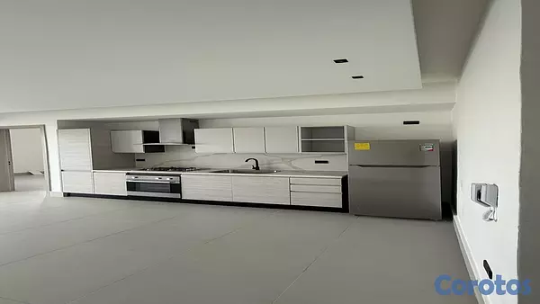 apartamentos - En Alquiler Apartamento en Evaristo Morales Piso 8 5