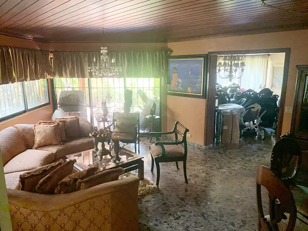 casas - Propiedad comercial en Venta 8