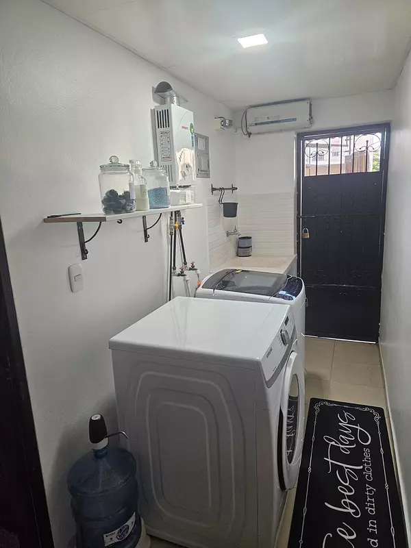 apartamentos - Apartamento piso 1, Colina de los Ríos, D. Naciona 2