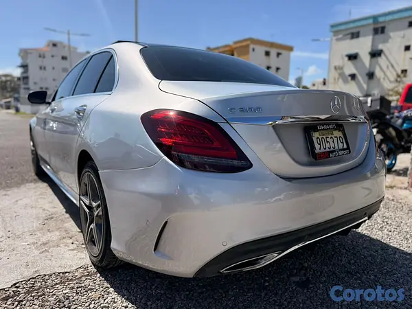 carros - Mercedes Benz C300 AMG 2020 8