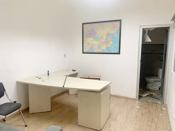 oficinas y locales comerciales - Local en Piantini primer nivel  3