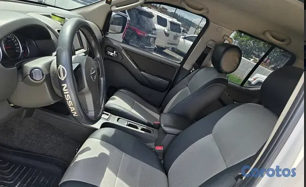 jeepetas y camionetas - Nissan Navara 2015 4x4 2