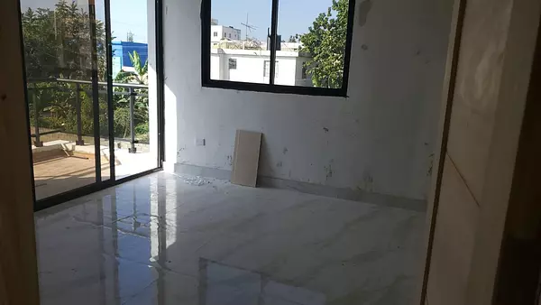 casas - Casa de dos niveles con 4 habitaciones, Brisa Oriental, Autopista de San Isidro 7