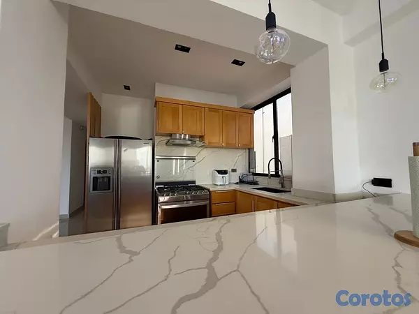apartamentos - vendo piso 4 independencia klm 7 dos habitaciones dos baños parqueo lokert balco 15