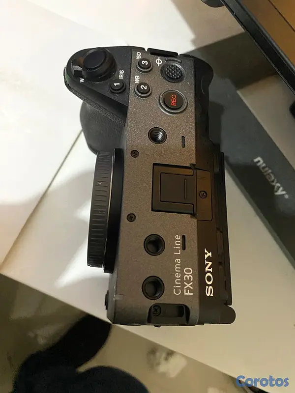camaras y audio - Se vende SONY FX30 básicamente nueva (poco uso) 5