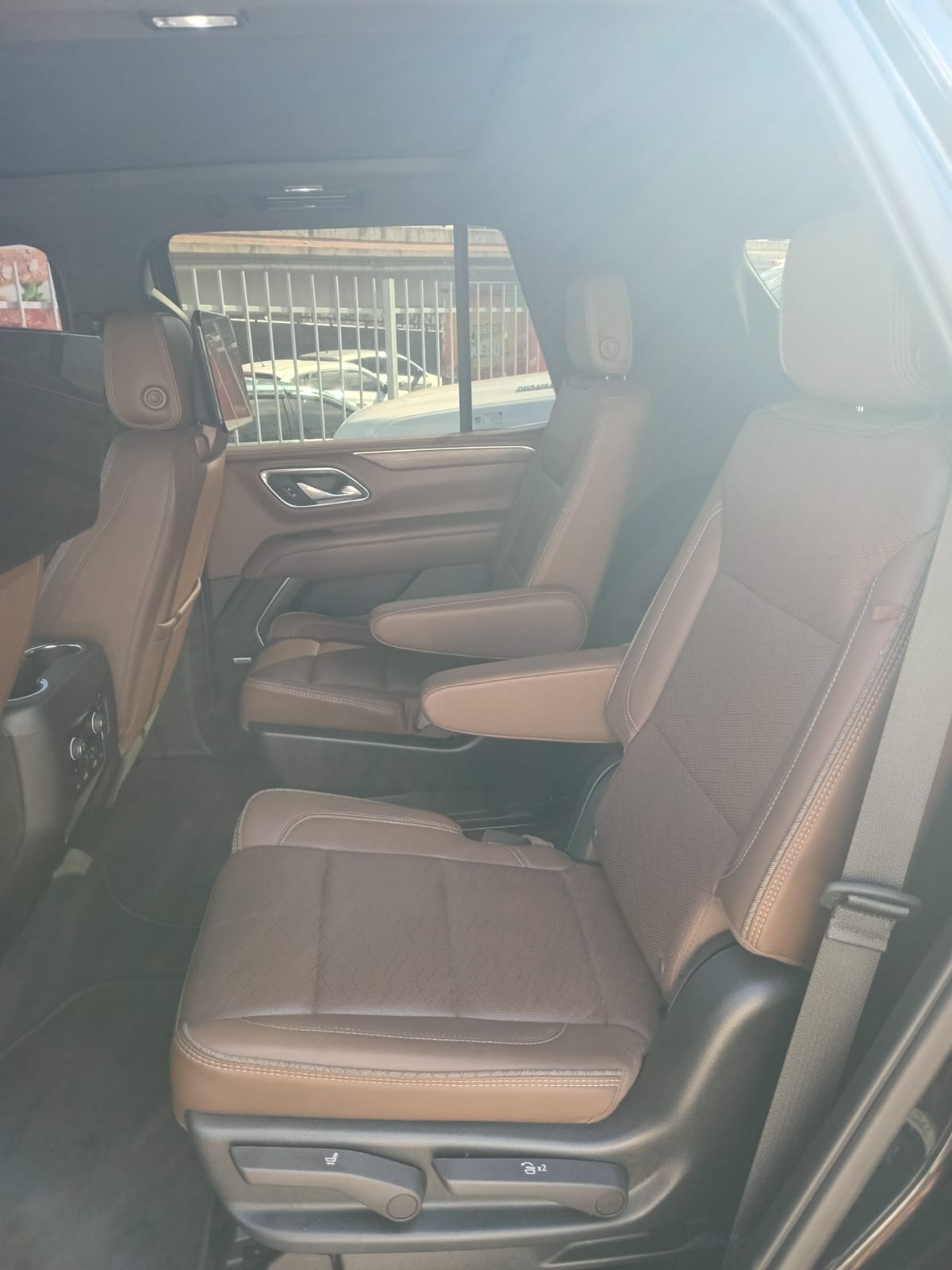 jeepetas y camionetas - Chevrolet Tahoe Highcountry 2022 2