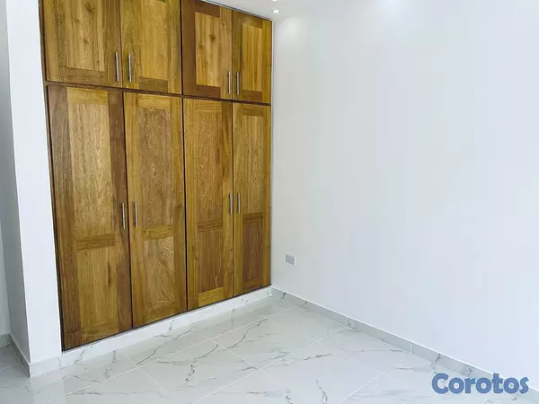 casas - 🏡 Casa Moderna y Espaciosa en Torre Alta –  8