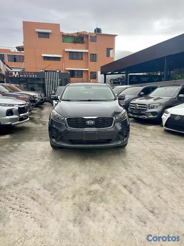jeepetas y camionetas - Kia Sorento LX 2019 AWD 2