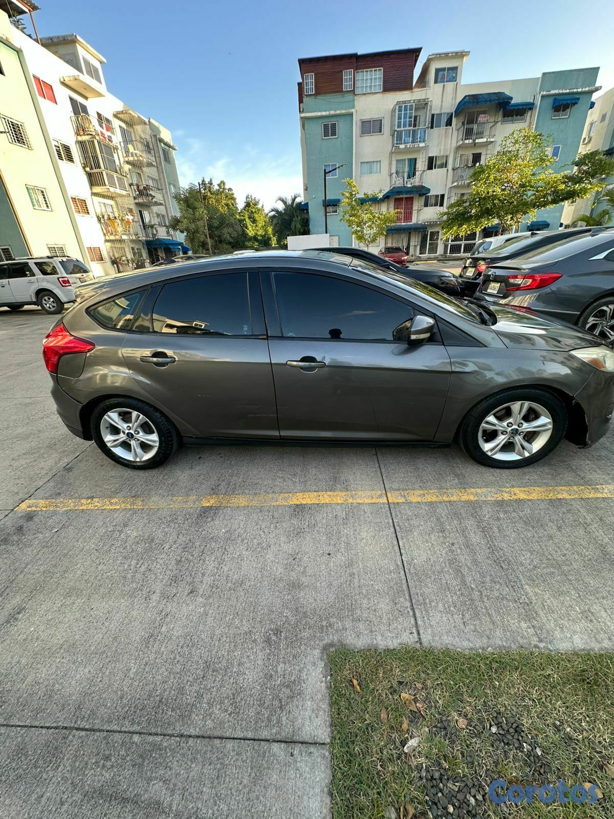 carros - Ford Focus 2014 SE Hatchback | ¡Como Nuevo, Súper  6