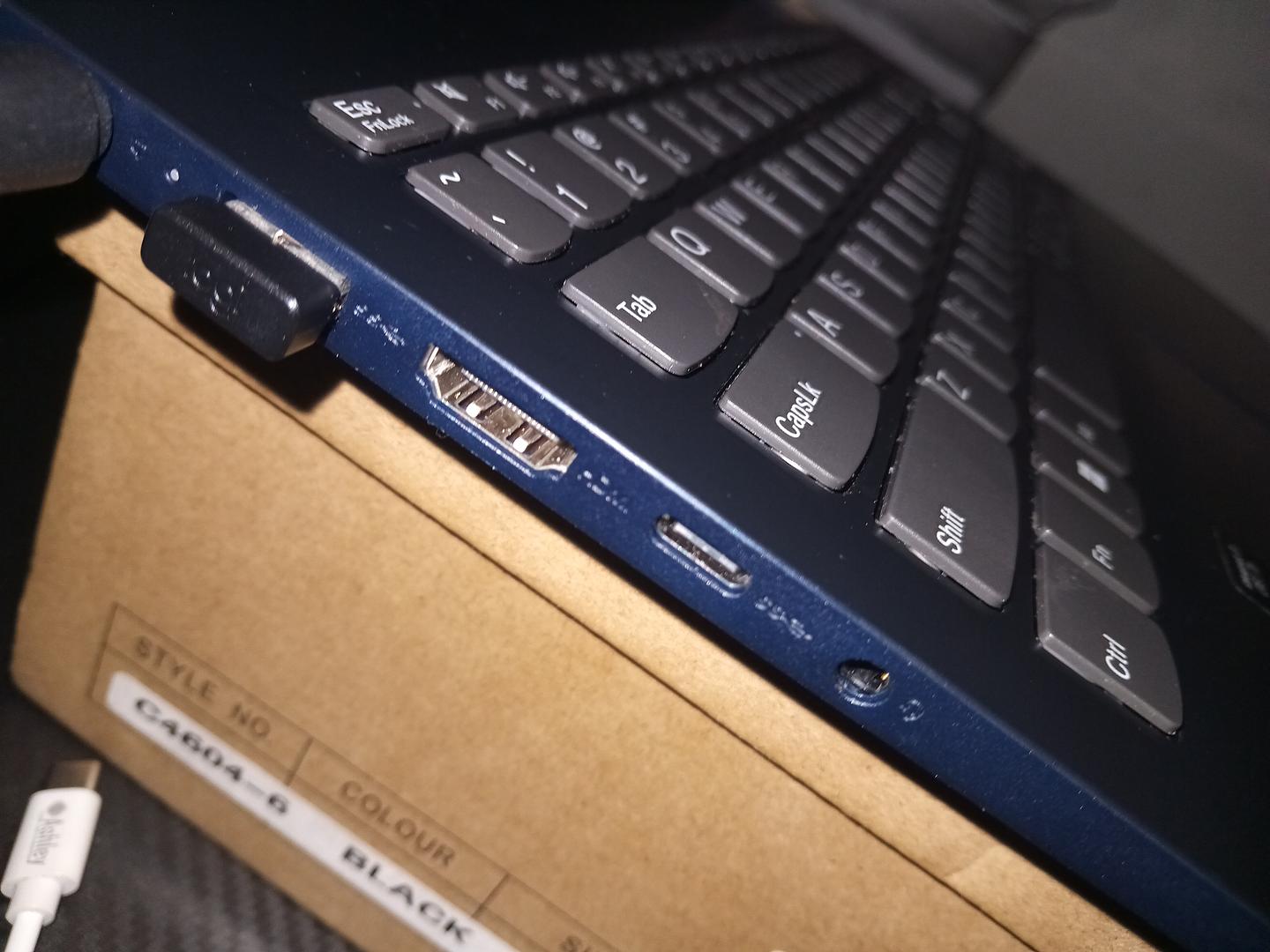 computadoras y laptops - Lenovo IdeaPad 1 Laptop. 7