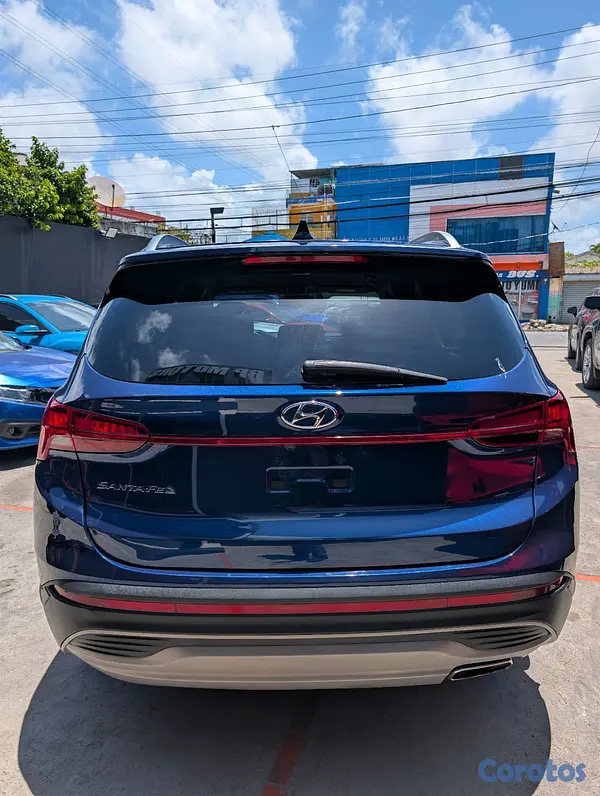 jeepetas y camionetas - 2023 Hyundai Santa Fe SEL  4