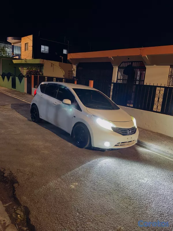 carros - Vendo Nissan Note 2014 en excelentes condiciones  7