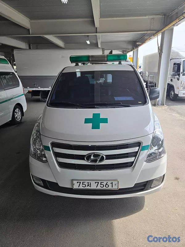 otros vehiculos - HYUNDAI GRAND STAREX AMBULANCIA 2017 2