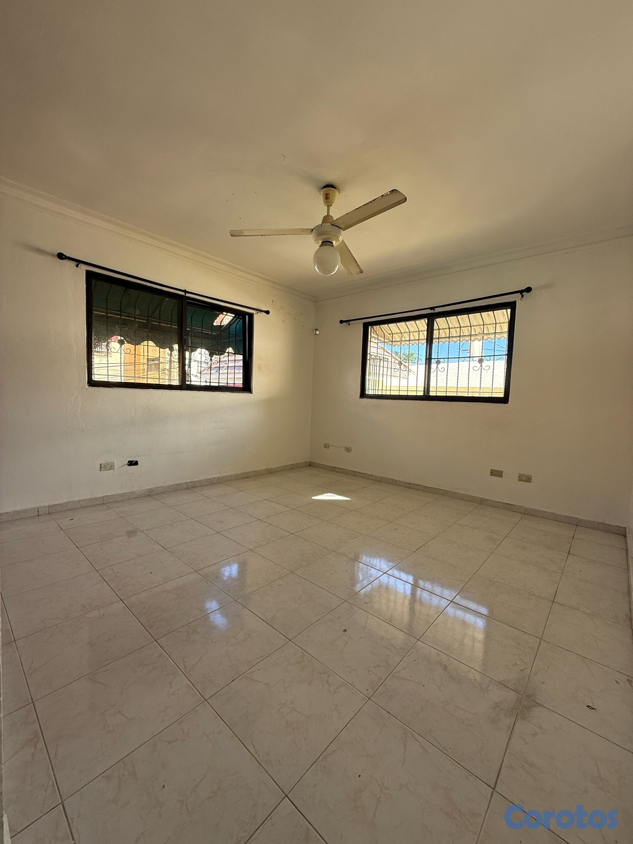 apartamentos - venta Apto  de independencia / segundo piso con balcón RD 9,700,000 9