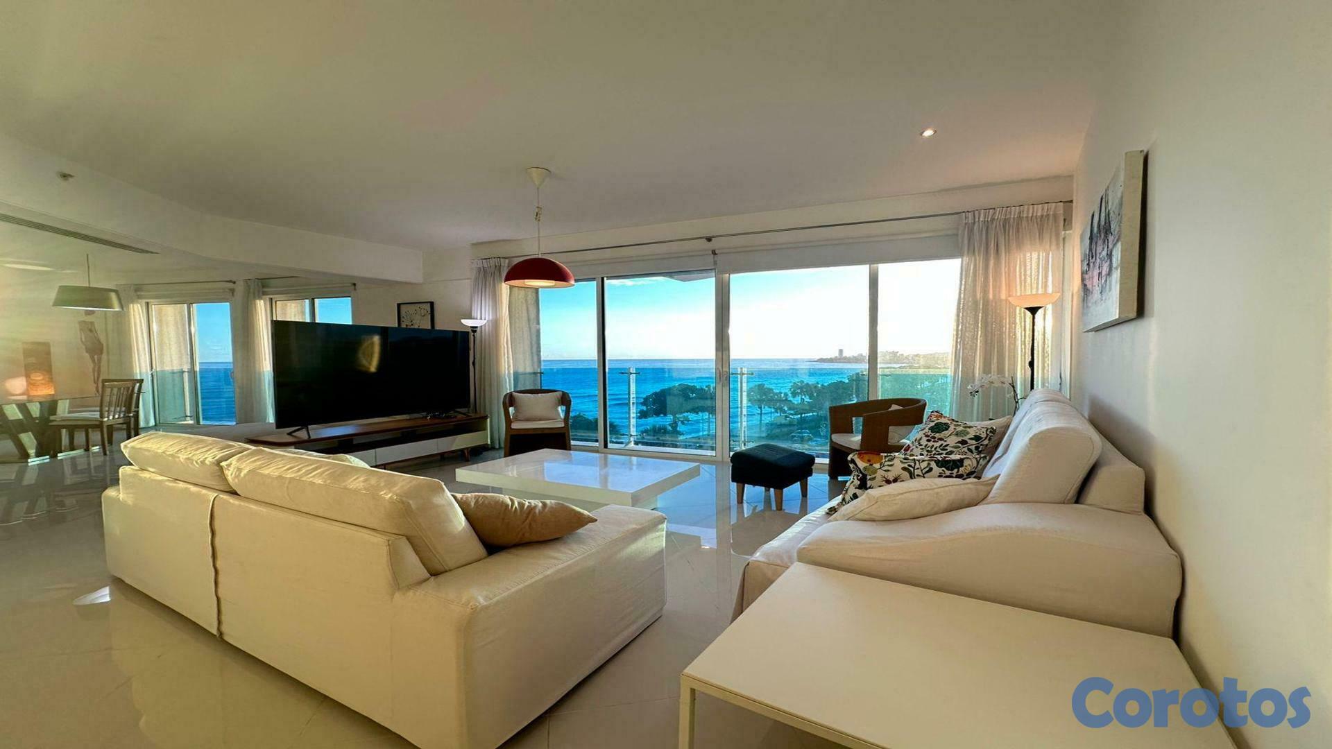 apartamentos - APARTAMENTO AMUEBLADO MODERNO CON VISTA AL MAR 1