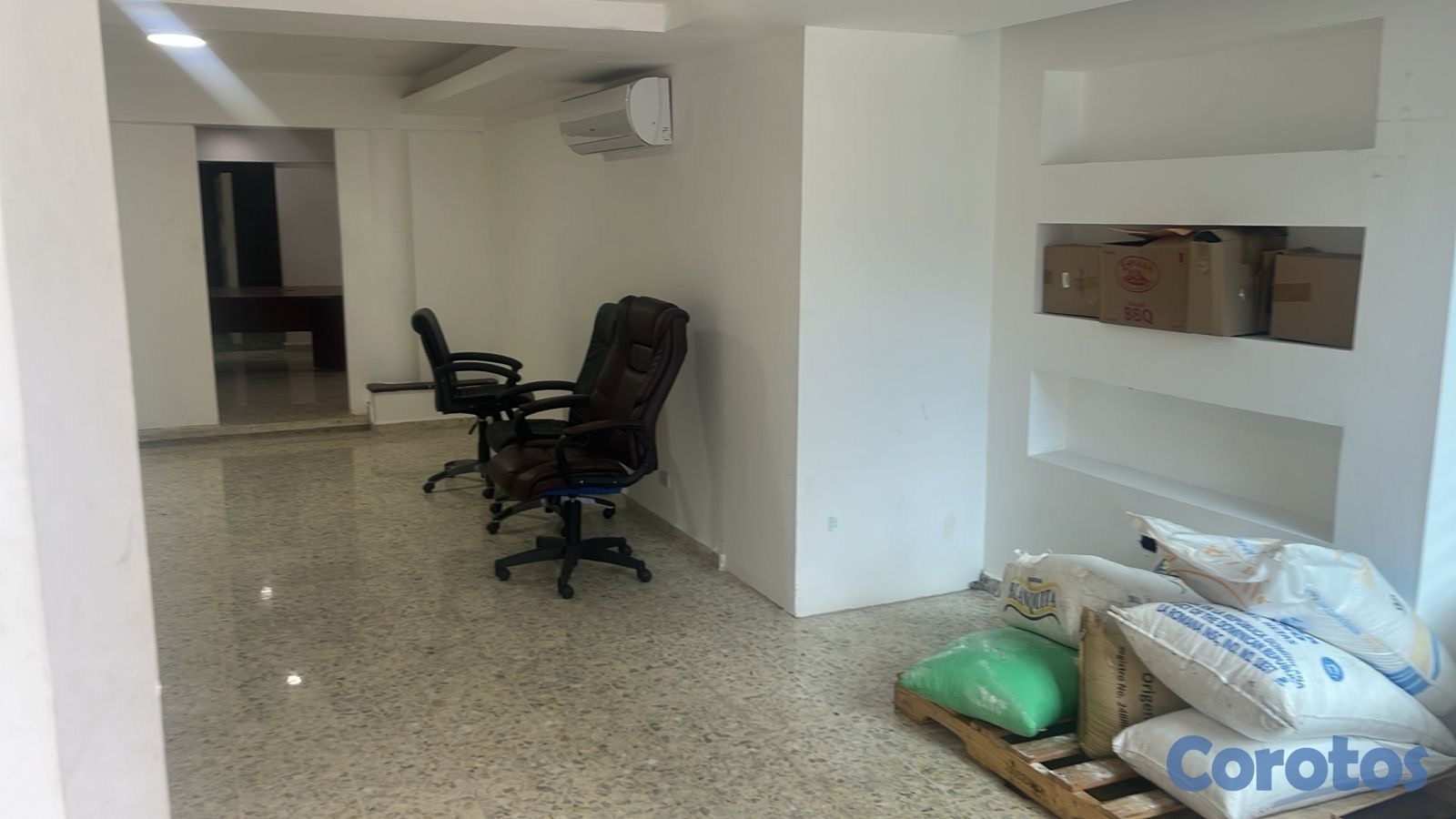 oficinas y locales comerciales - LOCAL COMERCIAL  4