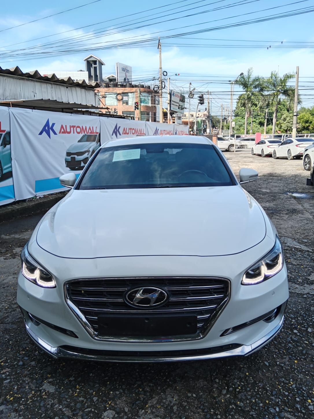 carros - HYUNDAI GRANDEUR 2018 BLANCO 1
